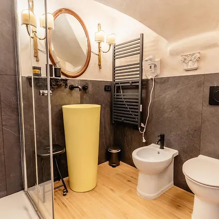 Luxury&charme Historical Center Affittacamere Genova